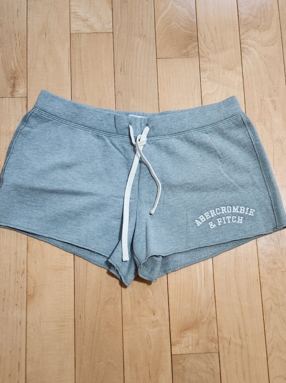 Abercrombie & Fitch Light Heather Gray Athletic Lounge Shorts In Small